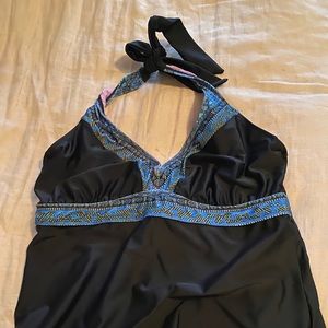 Athleta tankini swimsuit top